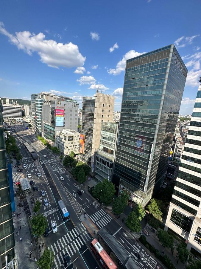 Hongdae Guesthouse 1Min From Hongik Uni Station Exit #1 서울특별시 외부 사진